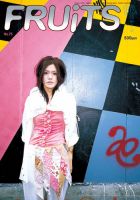 FRUiTS（フルーツ） No.75 (発売日2003年08月23日) 表紙