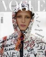 VOGUE ITALIA（ヴォーグ　イタリア） 11月号 表紙