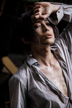 陳内将写真集「KOKYO」 2024年12月19日発売号 表紙