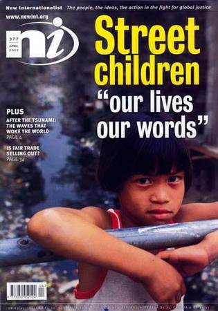 New Internationalist（ニューインターナショナリスト）英語版 No.377 (発売日2005年04月30日) 表紙